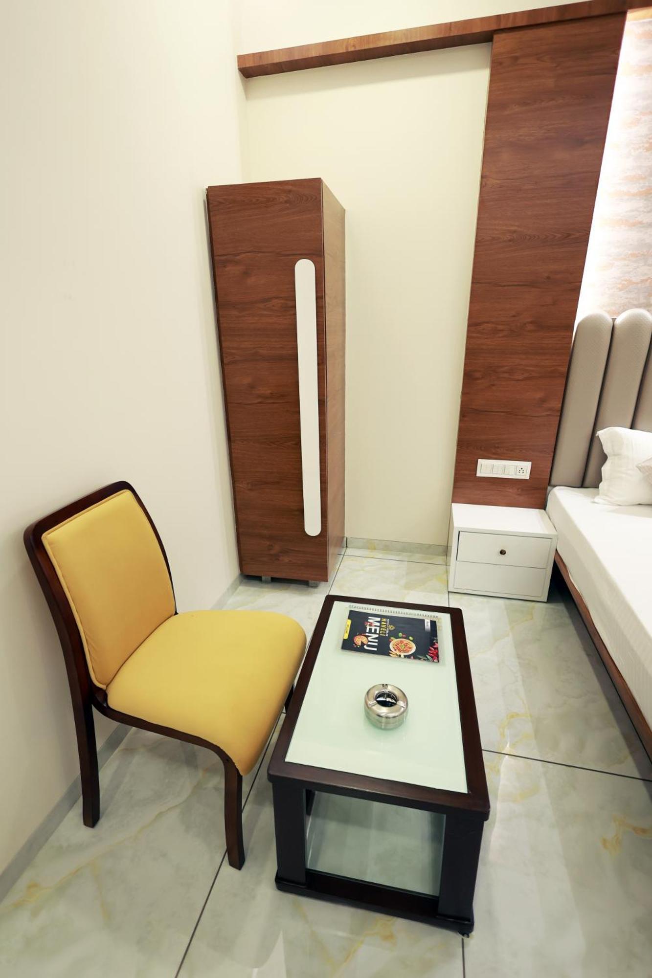 Hotel Grand Haveli Achad Экстерьер фото