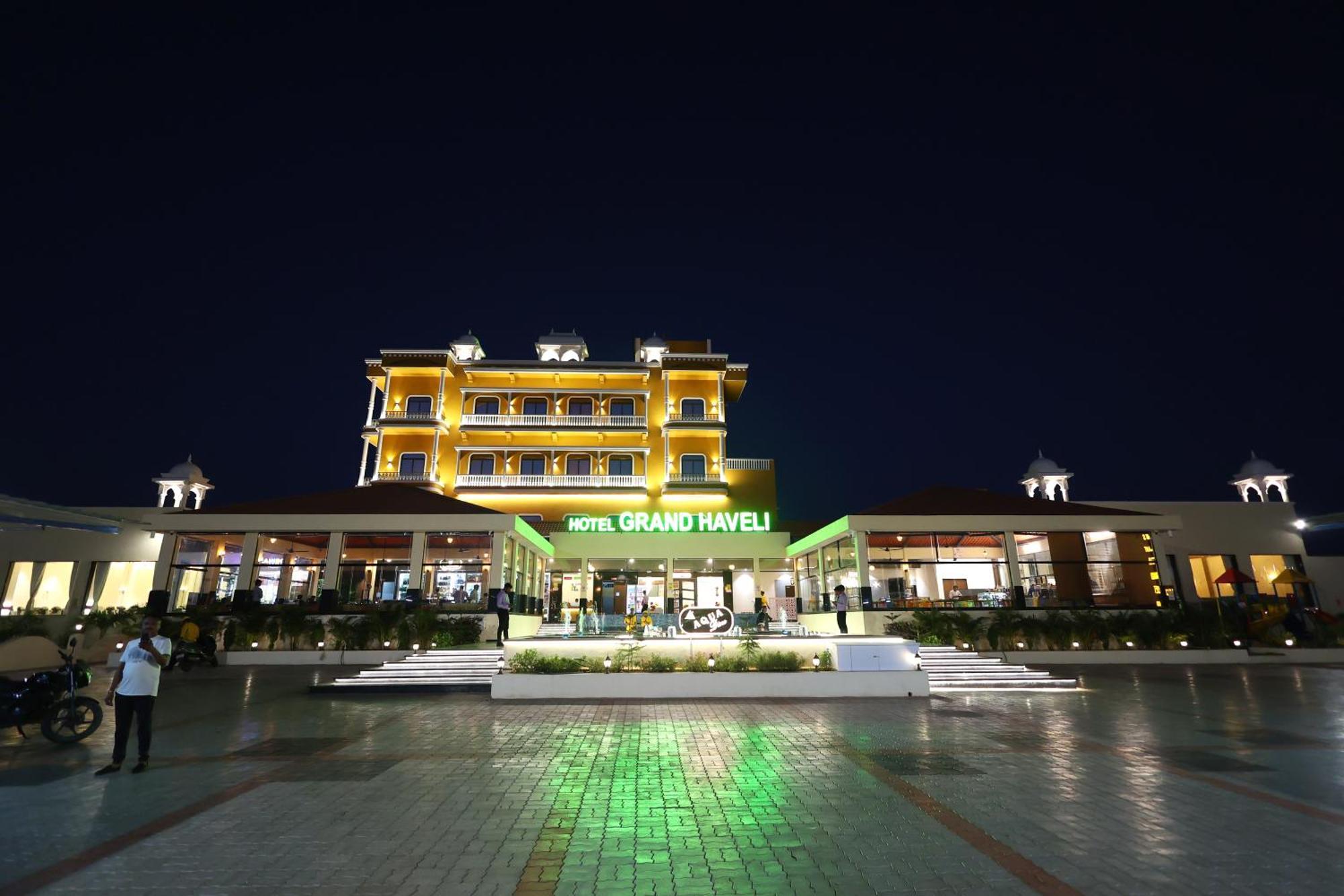 Hotel Grand Haveli Achad Экстерьер фото