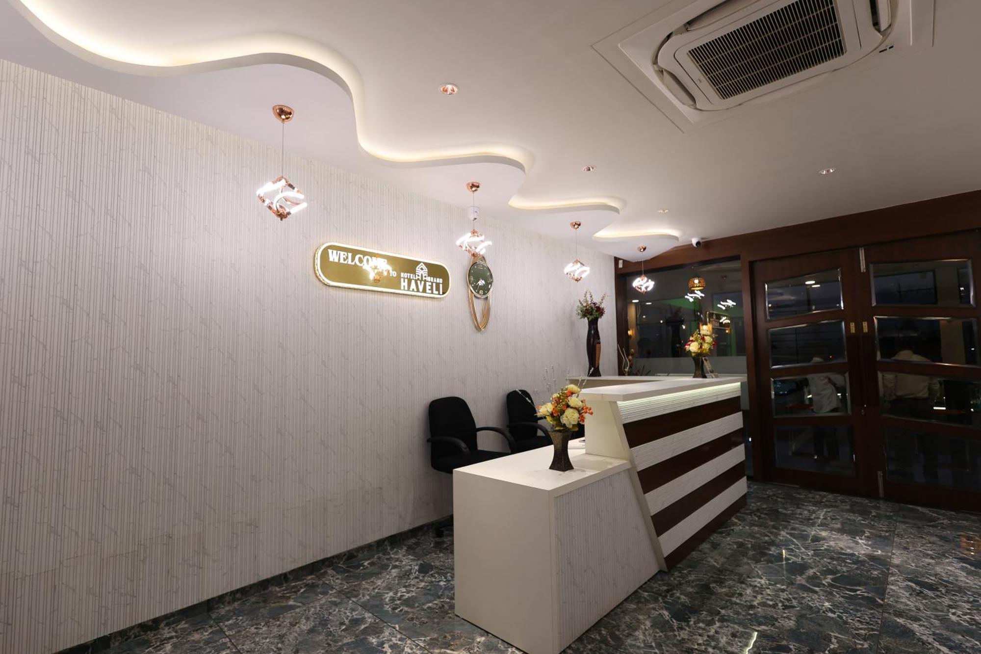 Hotel Grand Haveli Achad Экстерьер фото